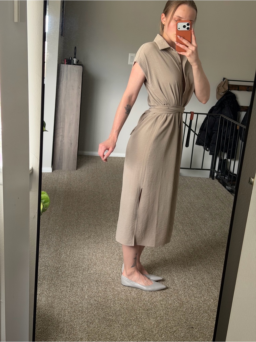 DKNY Taupe Button-Front Midi Shirt Dress - Picture 3 of 10